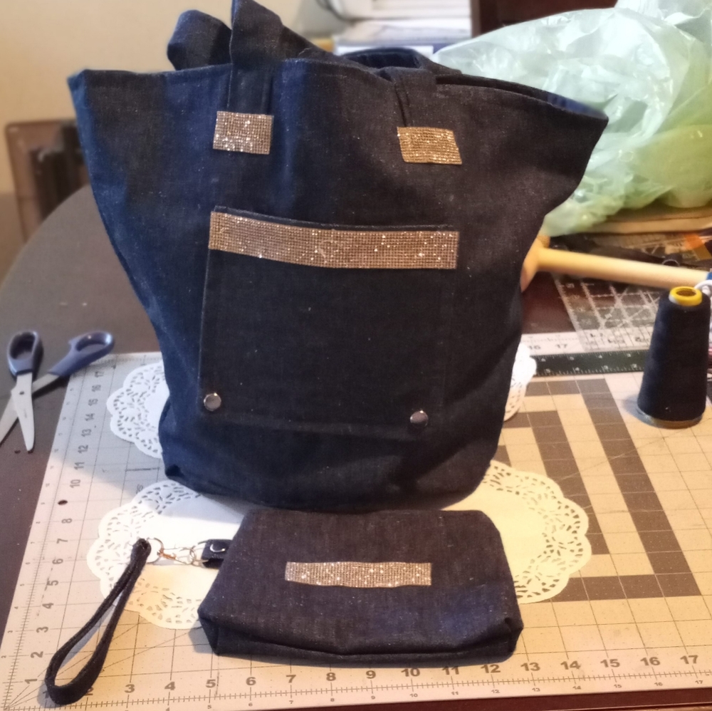 Handbag